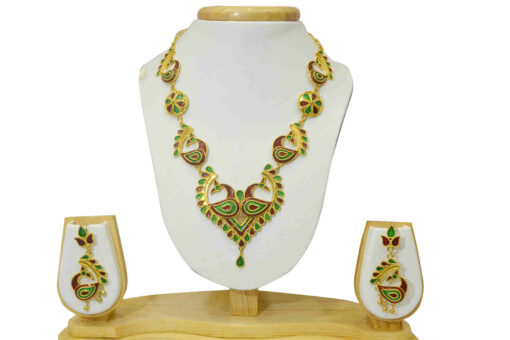 Lukaparo Necklace