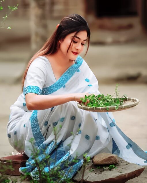 Kesapat Mekhela Sador Blue and White