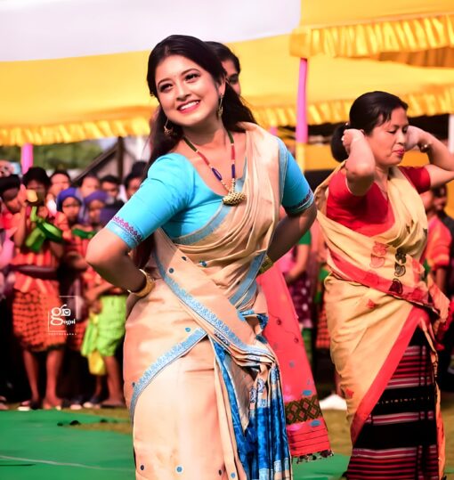 Assam mekhela chador